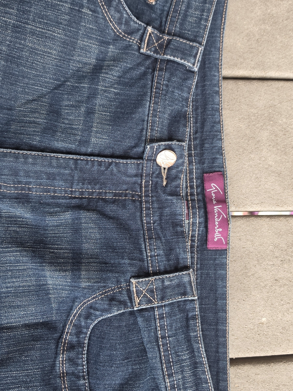 Avenue Blue Denim Ankle-Length Cropped Jeans - Picture 3 of 3